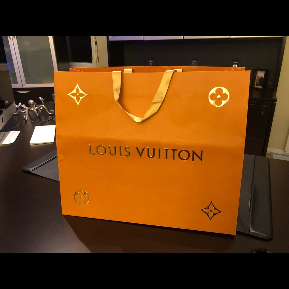 Louis Vuitton Shopping Bag